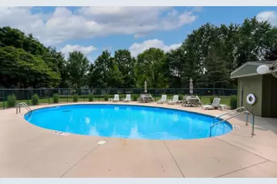 1235 W Nicolet Cercle, Appleton, WI 54914 - Photo 3