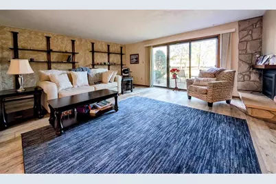 1235 W Nicolet Cercle, Appleton, WI 54914 - Photo 9
