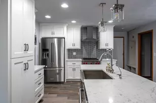 W6517 Greenwood Ct, Greenville, WI 54942 - Photo 3