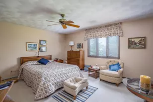 1017 E Capitol Dr, Appleton, WI 54911 - Photo 13