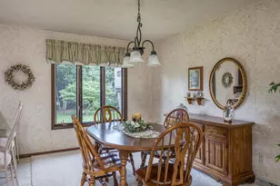 1017 E Capitol Dr, Appleton, WI 54911 - Photo 7