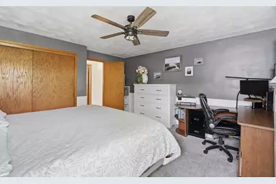 824 W Cecil Street, Neenah, WI 54956 - Photo 15