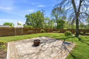824 W Cecil St, Neenah, WI 54956 - Photo 29
