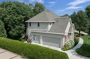 422 Bosworth Ln, Neenah, WI 54956 - Photo 51