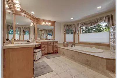422 Bosworth Lane, Neenah, WI 54956 - Photo 31