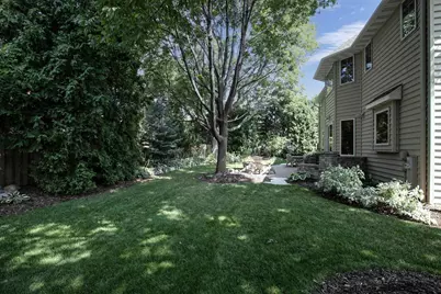 422 Bosworth Lane, Neenah, WI 54956 - Photo 11