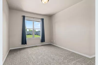 1897 Meadowland Court, Green Bay, WI 54311 - Photo 15