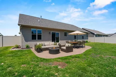 1897 Meadowland Court, Green Bay, WI 54311 - Photo 37
