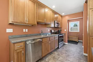 1830 Kentucky St, Sturgeon Bay, WI 54235 - Photo 13