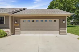 1830 Kentucky St, Sturgeon Bay, WI 54235 - Photo 33