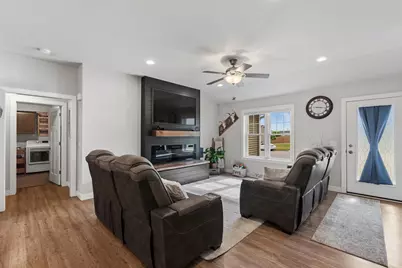 918 Taft Lane, Waupun, WI 53963 - Photo 7