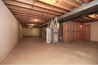 2420 Noel Court, Oshkosh, WI 54904 - Photo 17