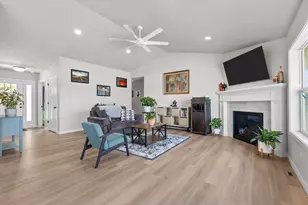 3391 Glendale Ave, Green Bay, WI 54313 - Photo 3