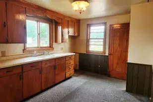 228 Superior St, Fond du Lac, WI 54935 - Photo 5