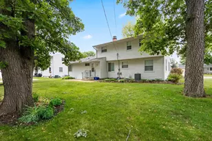 1082 Kenwood St, Green Bay, WI 54304 - Photo 9