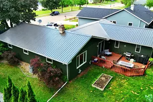 1708 Thelen Ave, Kaukauna, WI 54130 - Photo 3