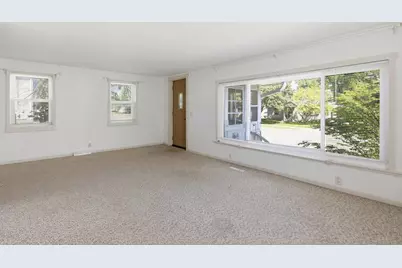 521 E Calumet Street, Appleton, WI 54915 - Photo 3