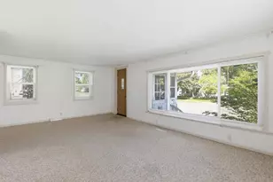 521 E Calumet St, Appleton, WI 54915 - Photo 3