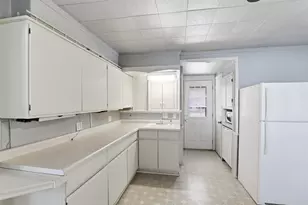 521 E Calumet St, Appleton, WI 54915 - Photo 5