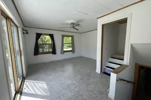 2601 W 2nd Ave, Gladstone, MI 49837 - Photo 23