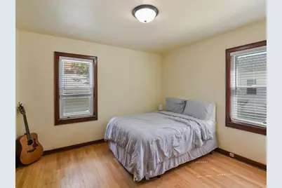 400 Newhall Street, Green Bay, WI 54302 - Photo 9