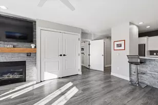 107 N 1st Ave #Unit 231/233, Sturgeon Bay, WI 54235 - Photo 9