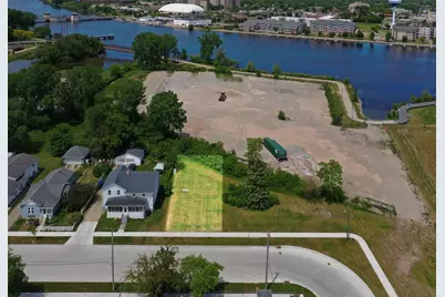 406 W 5th Avenue, Oshkosh, WI 54902 - Photo 5