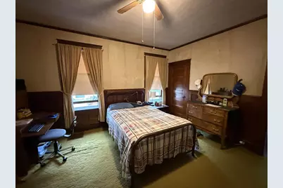 102 N Clinton Avenue, Clintonville, WI 54929 - Photo 9