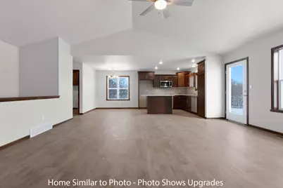 1752 Betty Jean Lane, Green Bay, WI 54313 - Photo 5