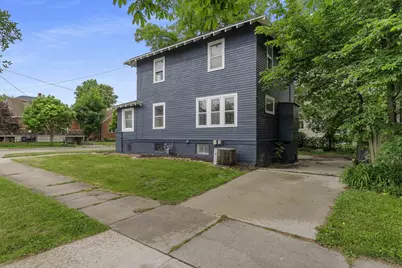 825 Crooks Street, Green Bay, WI 54301 - Photo 3