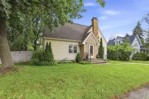 821 S Weimar St, Appleton, WI 54915 - Photo 3