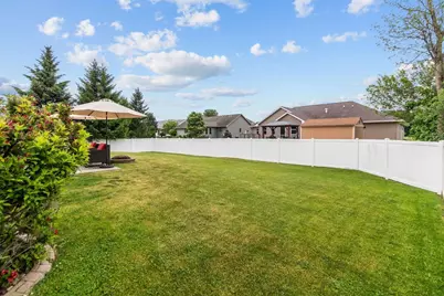 1578 Lone Oak Drive, Neenah, WI 54956 - Photo 35