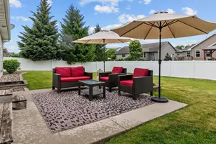 1578 Lone Oak Dr, Neenah, WI 54956 - Photo 31