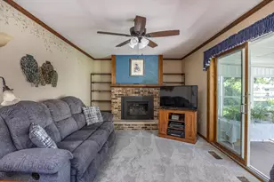 1710 Arlington Dr, Oshkosh, WI 54904 - Photo 11