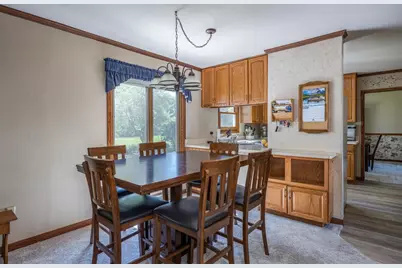 1710 Arlington Drive, Oshkosh, WI 54904 - Photo 9