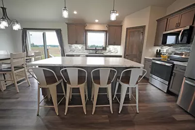 461 Highland Meadow Trail, Pulaski, WI 54162 - Photo 5