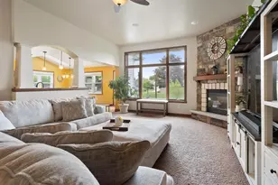 2690 Prairie Garden Trail, Green Bay, WI 54313 - Photo 13