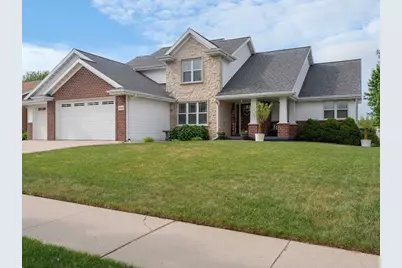 2690 Prairie Garden Trail, Green Bay, WI 54313 - Photo 3