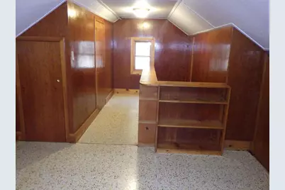 89 Torrey Street, Clintonville, WI 54929 - Photo 9