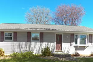 941 S 41st St, Manitowoc, WI 54220 - Photo 25