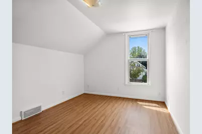 2528 Taylor Street, Marinette, WI 54143 - Photo 21