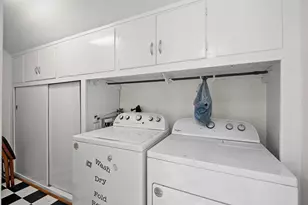 2528 Taylor St, Marinette, WI 54143 - Photo 25
