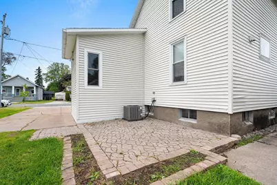 2528 Taylor Street, Marinette, WI 54143 - Photo 39