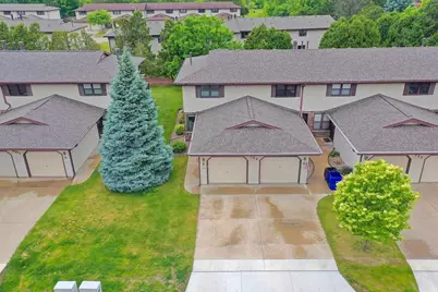 711 Olson Avenue #F, Appleton, WI 54914 - Photo 5