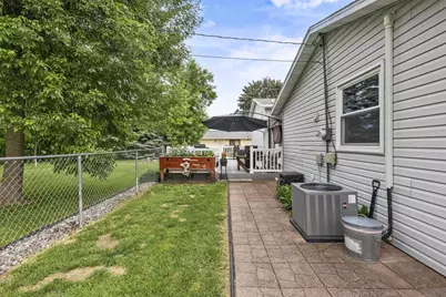 1396 Ponderosa Avenue, Green Bay, WI 54313 - Photo 47