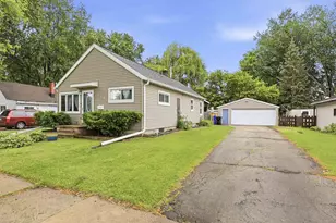 709 E Goodall St, Appleton, WI 54915 - Photo 23