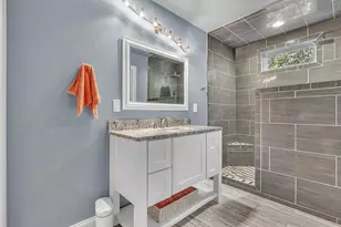 715 Hawthorn Dr, West Bend, WI 53095 - Photo 15