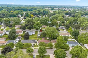 915 Tommark St, Green Bay, WI 54304 - Photo 57