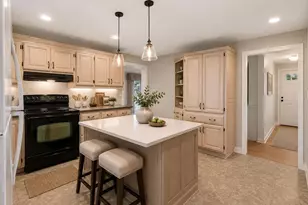 915 Tommark St, Green Bay, WI 54304 - Photo 17