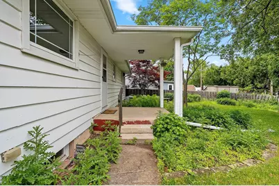 915 Tommark Street, Green Bay, WI 54304 - Photo 43